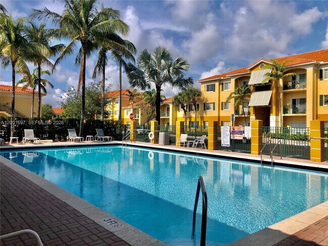 Building Photo - 7290 NW 114th Ave