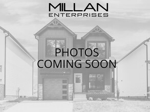 Building Photo - Charming, Renovated Living with Room to Relax With Spacious Bedrooms