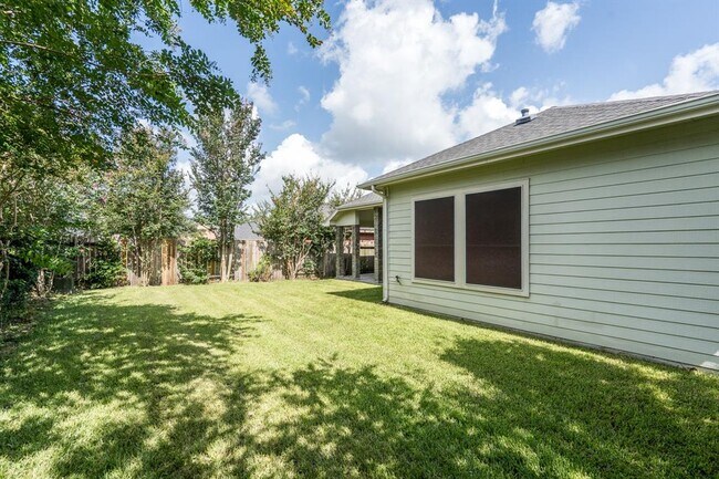 Building Photo - 9503 Tartan Manor St