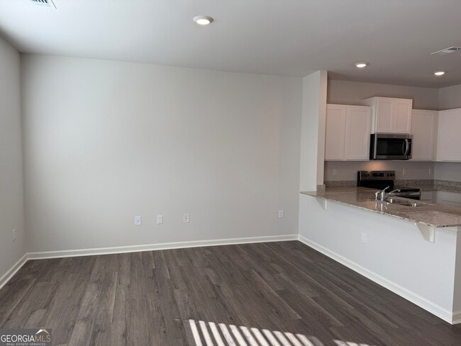 Building Photo - 3 Silverbell Ln NW