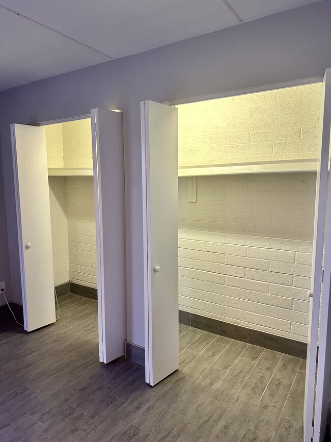 Building Photo - 3637 E Monterosa St