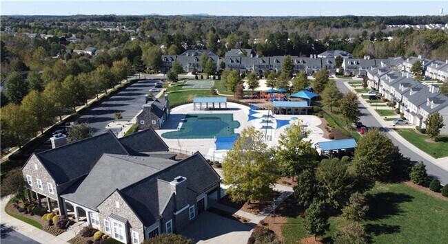 Building Photo - Enjoy the Community's Resort Like Living!