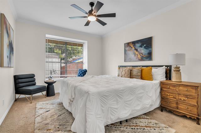 Building Photo - 903 Azalia Dr