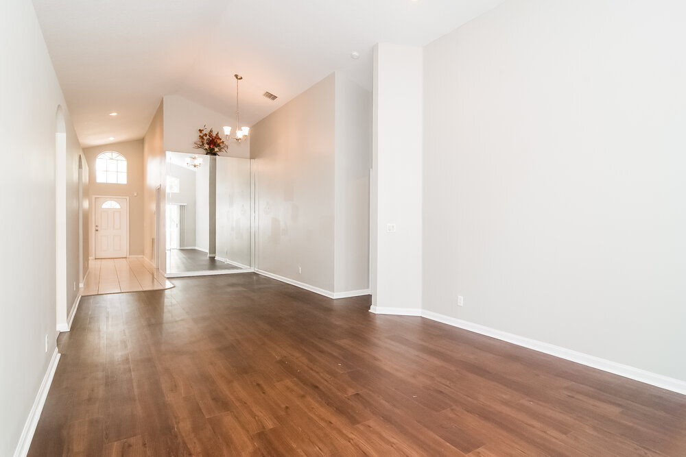 Building Photo - 23410 Serene Meadow Dr S