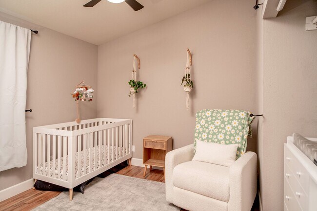 Building Photo - 3 Bed 2 Bath NorthWest Reno Home