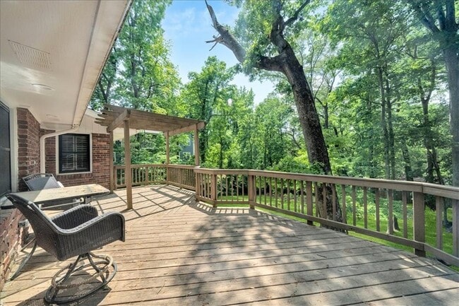 Building Photo - 5592 Colton Dr NE