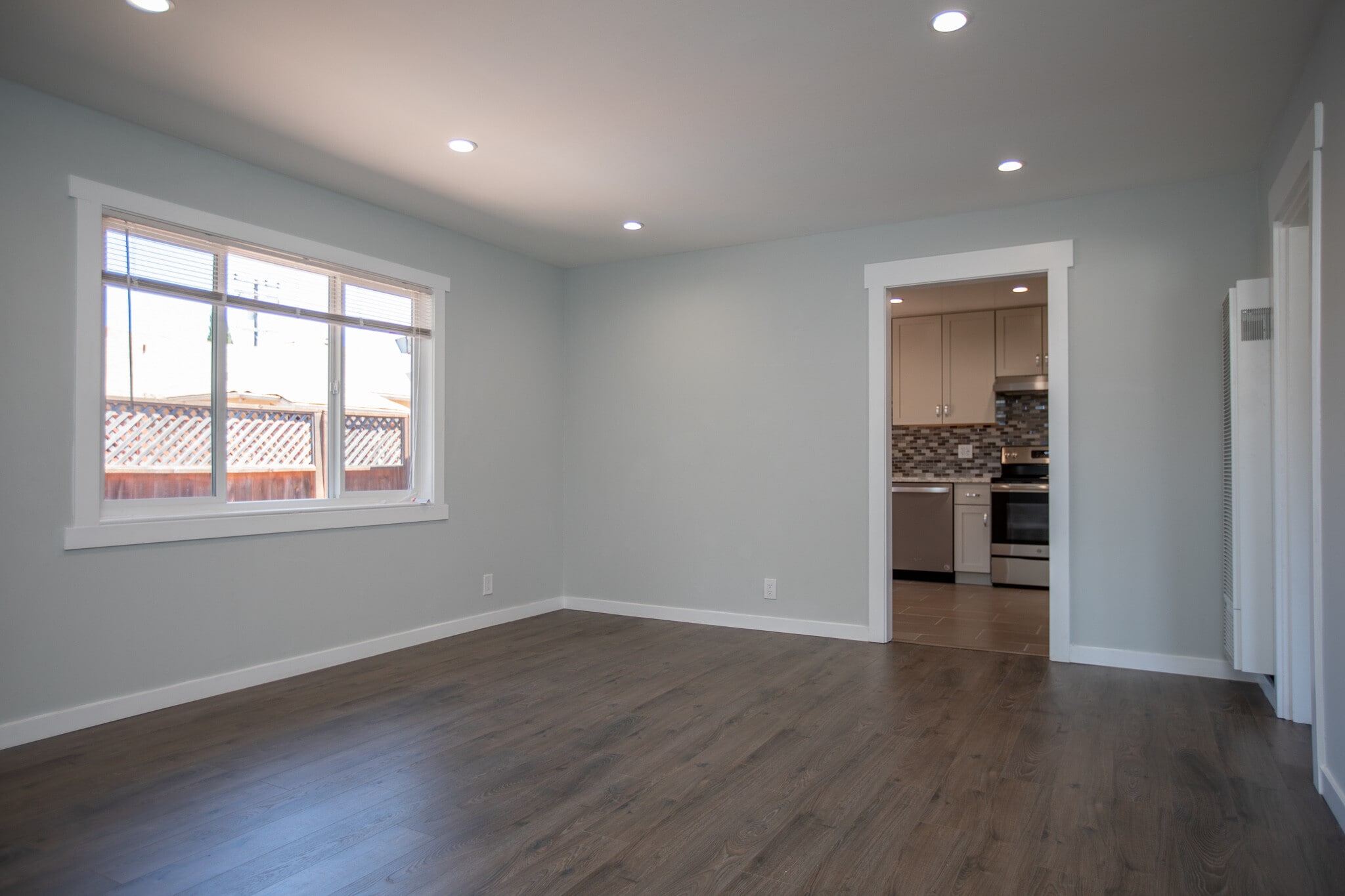 Building Photo - 2103 S Delaware St