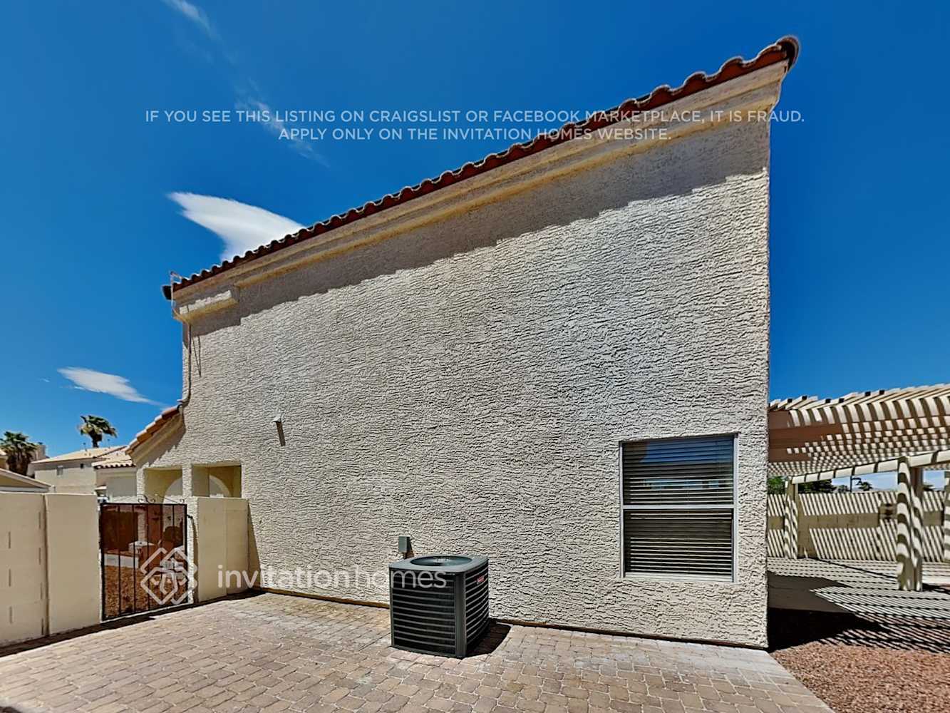 Building Photo - 1420 Pacific Terrace Dr