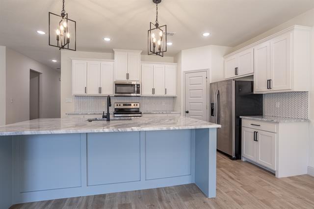 Building Photo - 5116 Stoneridge Dr