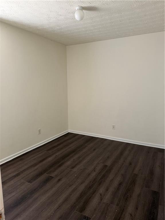 Building Photo - 4444 Windale Dr NW
