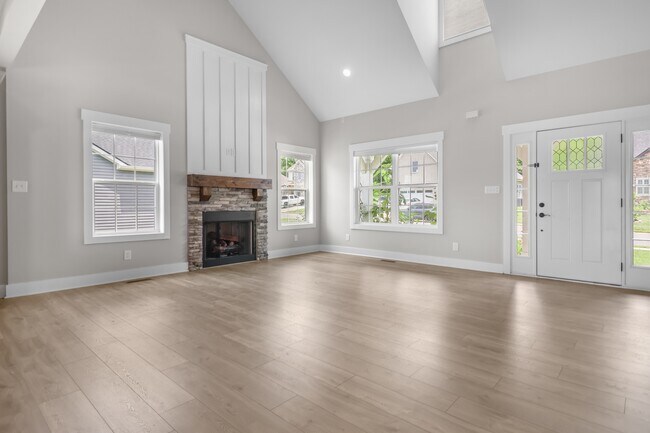 Building Photo - 1314 Highgrove Ln