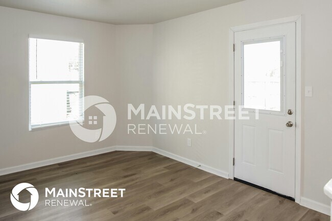 Building Photo - 129 Elmhurst Dr