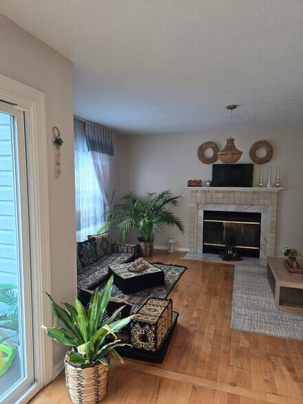 Building Photo - 6618 Gooseander Ct