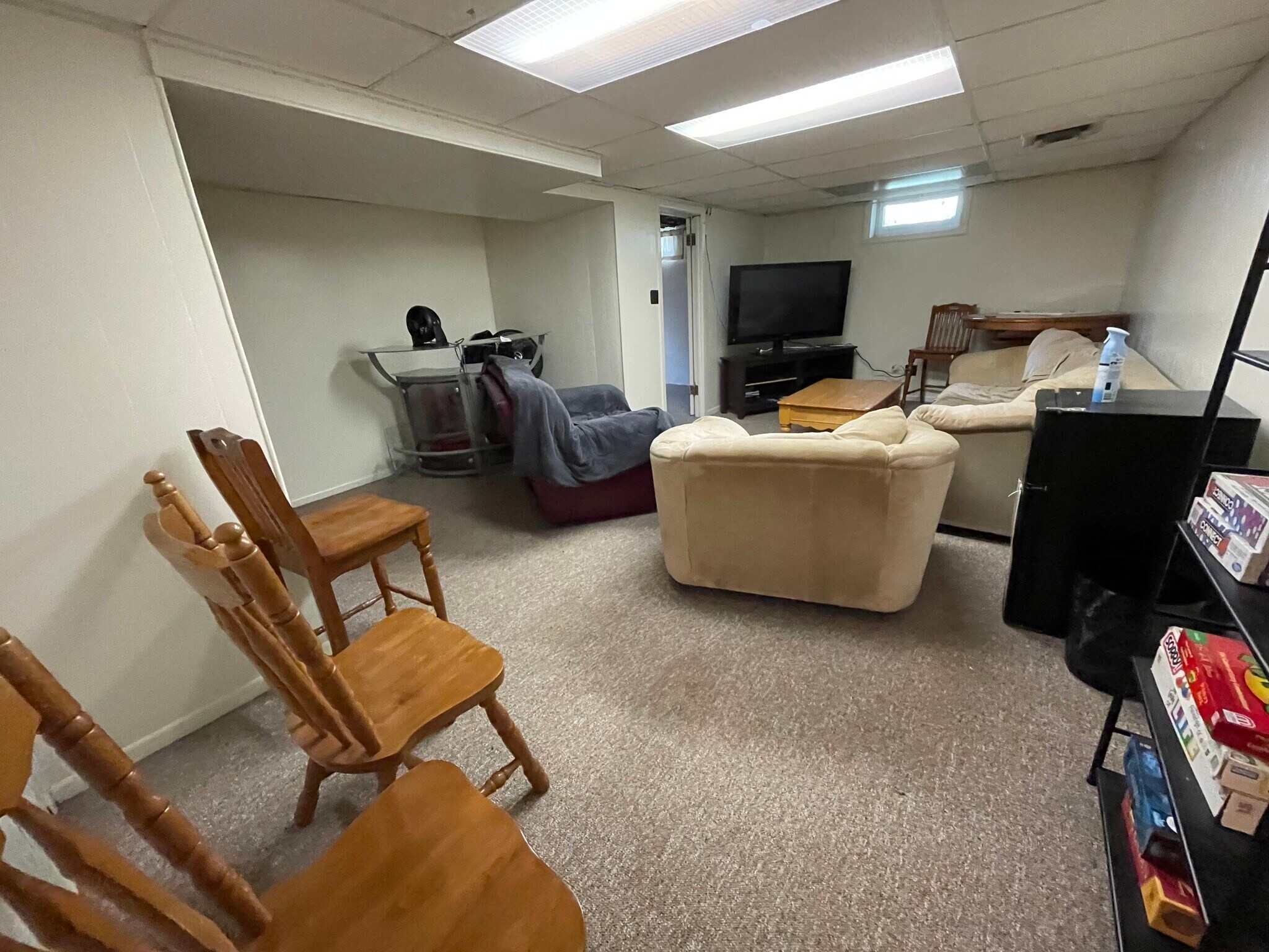 Building Photo - 425 E Wylie St