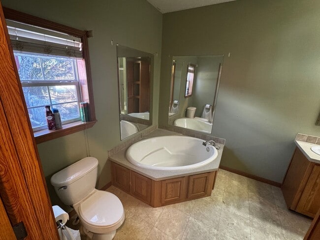 Building Photo - Beautiful 3 bedroom home in Caro!