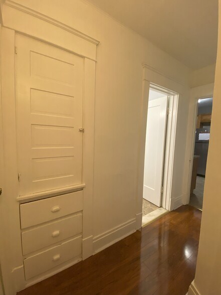 Building Photo - 116 Taunton Pl