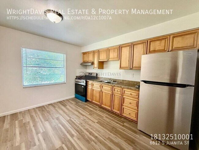 Building Photo - 6612 S Juanita St