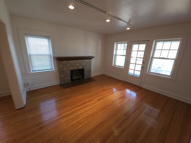 Living Room - 301 East 43rd Street