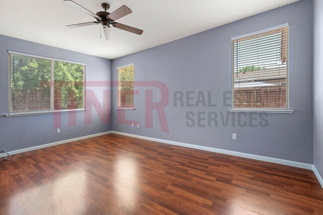 Building Photo - 5044 Kokomo Dr