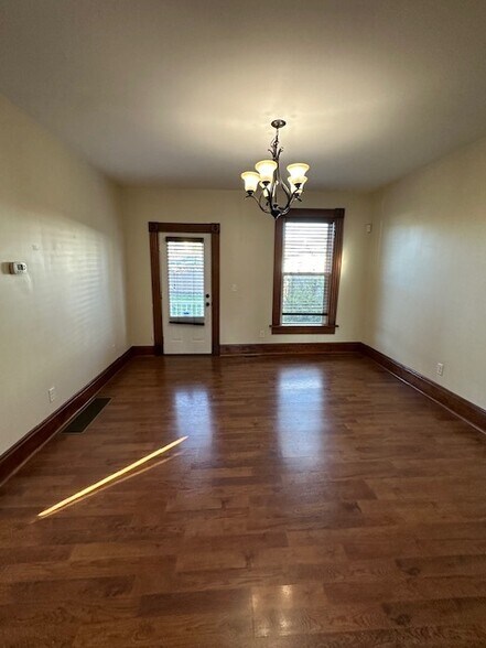 Building Photo - 235 S Monroe Ave