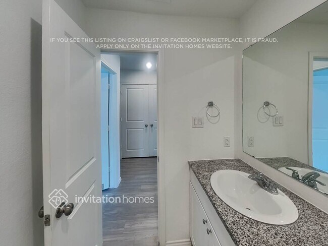 Building Photo - 113 Parish Ln