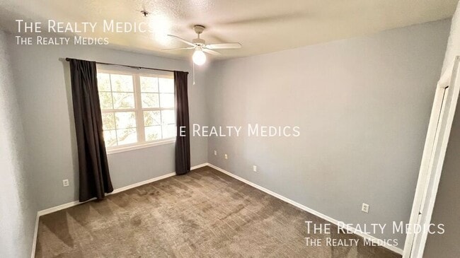 Building Photo - 6627 Queens Borough Ave