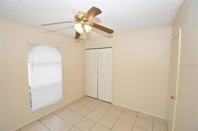 Building Photo - 400 Red Hawk Loop