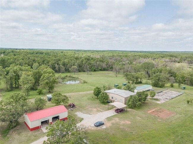 Building Photo - 331743 E 1020 Rd