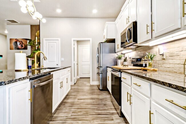 Building Photo - 1339 Masquerade Blvd