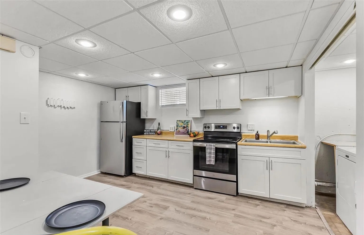 Kitchen - 3435 Lowell Blvd