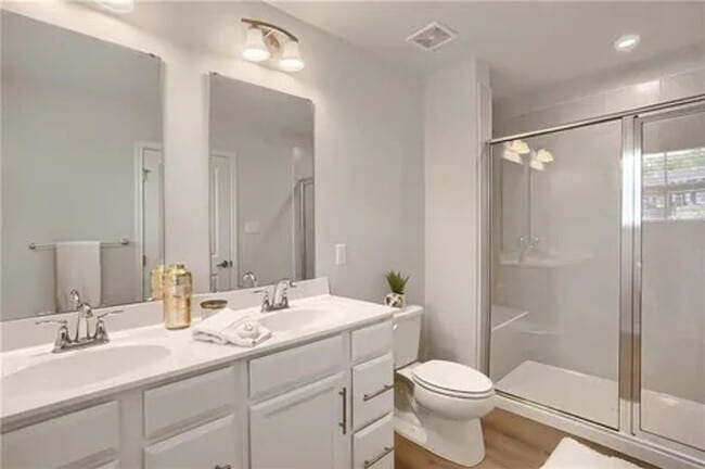 Building Photo - McConnell Trails 3 Bedroom, 2.5 Bathroom T...