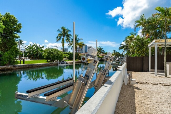 Building Photo - 7901 Noremac Ave