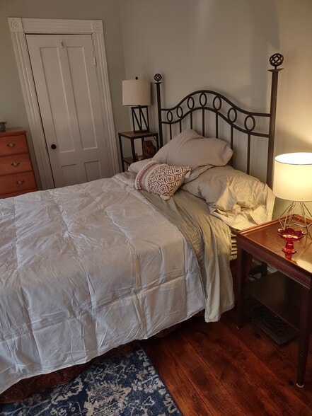 5th pic - 363 Laurel St