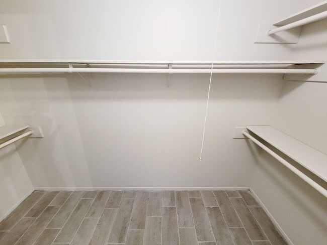 Building Photo - Three bedroom 2 full bath duplex style hom...