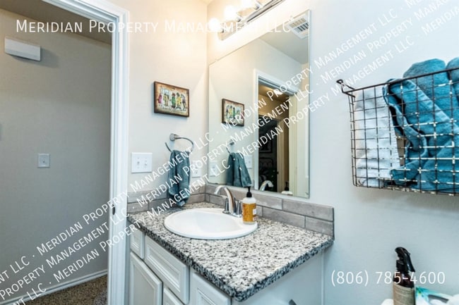 Building Photo - 7456 104th St