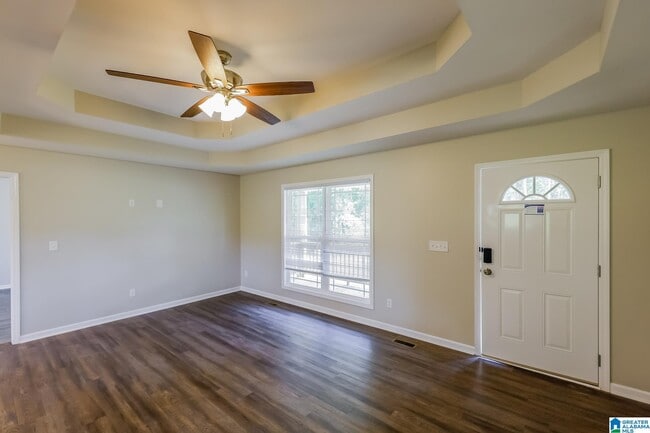 Building Photo - 3757 Graves Gap Rd