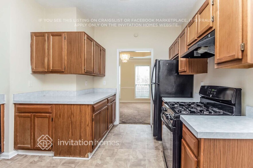 Building Photo - 6810 Waters Edge Dr