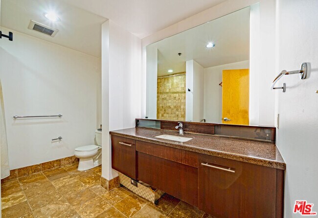 Building Photo - 1111 S Grand Ave