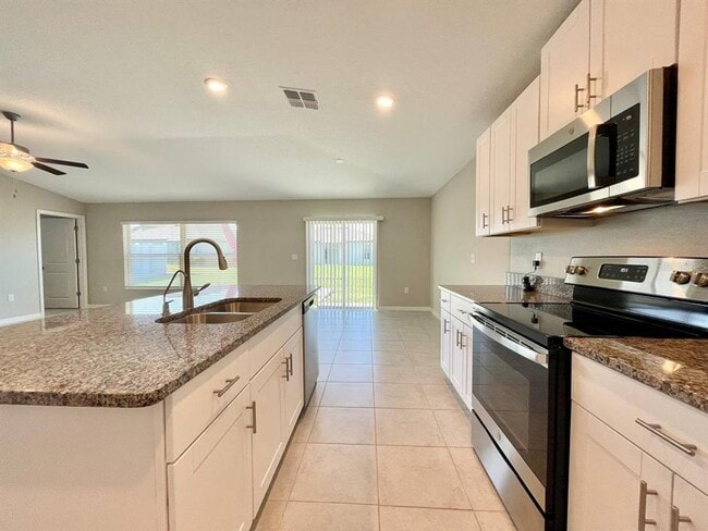 Building Photo - 12964 Wildflower Meadow Dr