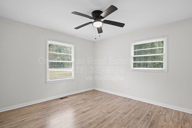 Building Photo - 3777 Crosby Dr NW