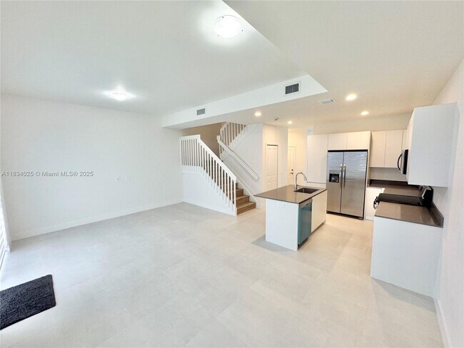 Building Photo - 34526 SW 191st Ave