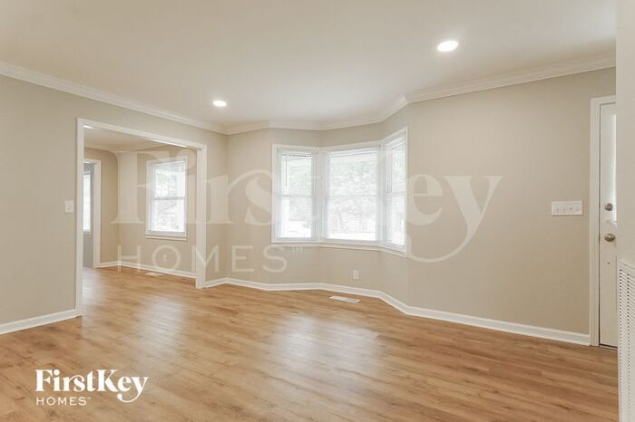 Building Photo - 309 Shenandoah Dr