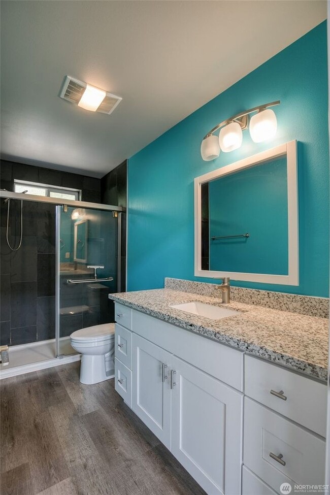 Building Photo - 2 bedroom close to the beach