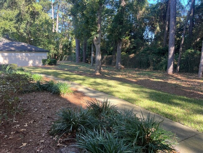 Building Photo - Great first floor unit at  Plantation Point