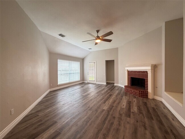 Building Photo - 5011 Wood Duck Ct