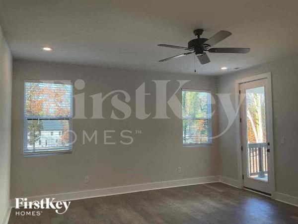 Building Photo - 11339 Tema Cir