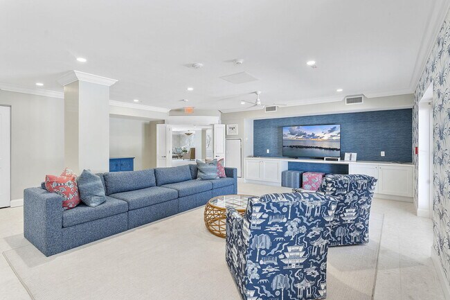 Building Photo - 120 N Ocean Blvd