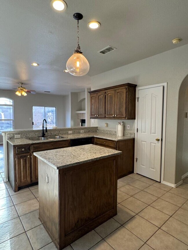 Building Photo - 10459 Chandler Dr NW