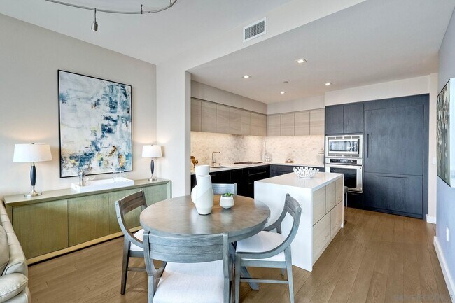Building Photo - 1388 Kettner Blvd