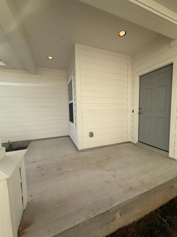 Building Photo - 2708 Towy Rd